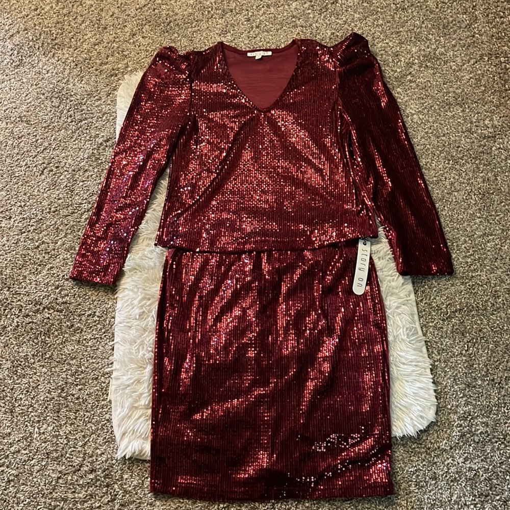 Burgundy outfit set